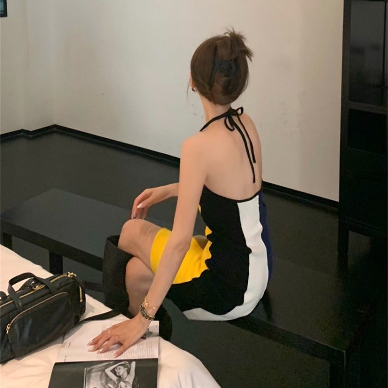 Đầm Dệt Kim Hai Dây Màu Sắc Thời Trang Trẻ Trung