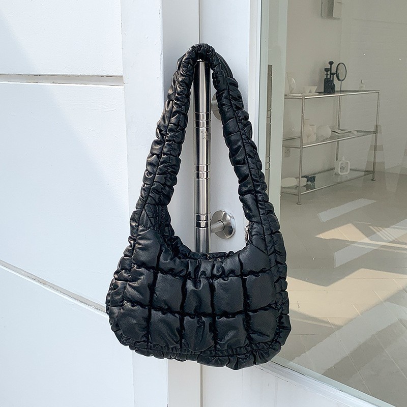 Túi Xách Đeo Vai Chất Liệu Da Mềm Đính Đá Cao Cấp Thời Trang Dành Cho Nữ