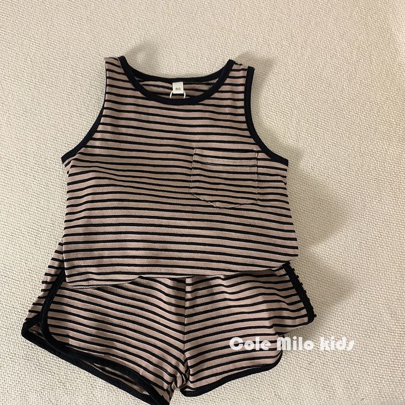 Set Áo Thun Sát Nách Kẻ Sọc Ngang + Quần Short Dáng Rộng Thoáng Khí Thời Trang Mùa Hè Cho Bé