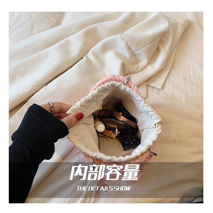 Túi Đeo Chéo Đan Len Hình Hoa Tulip Thời Trang Cho Nữ