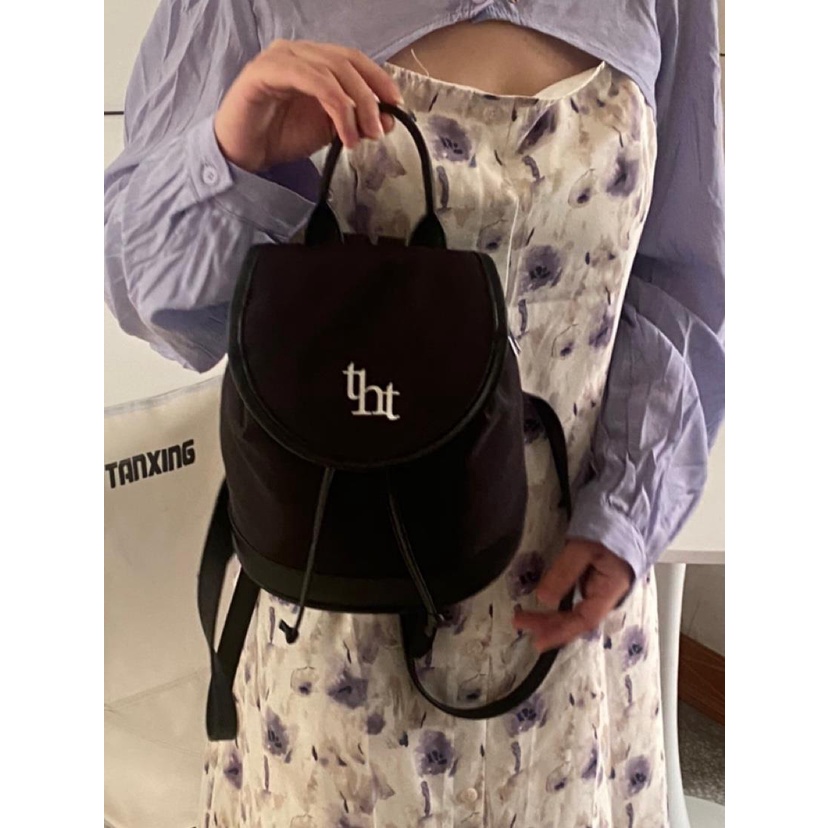 Túi Nhỏ Đeo Vai Phong Cách Mới Mẻ Và Đa Năng