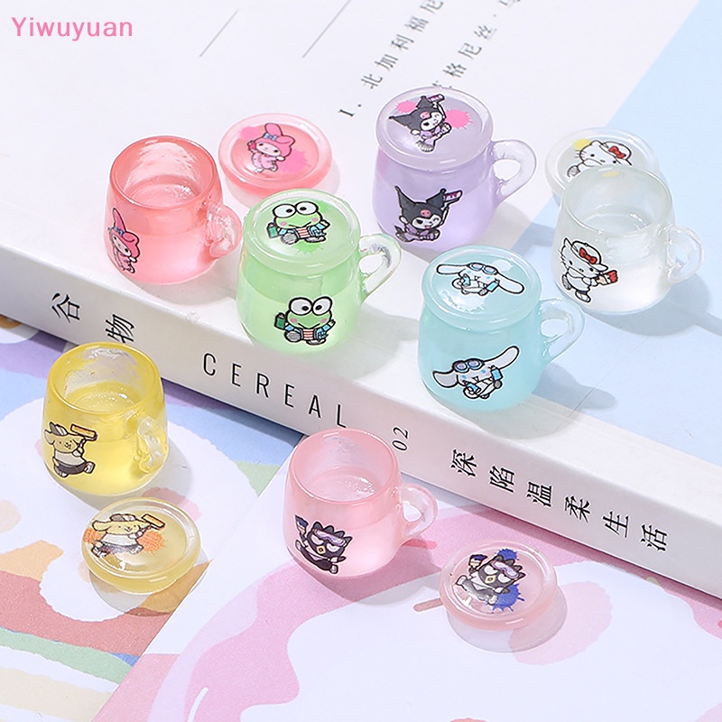 Bộ 2 Ly Nước Mini Bằng Nhựa Phát Quang Nhiều Màu Sắc Trang Trí Nhà Búp Bê