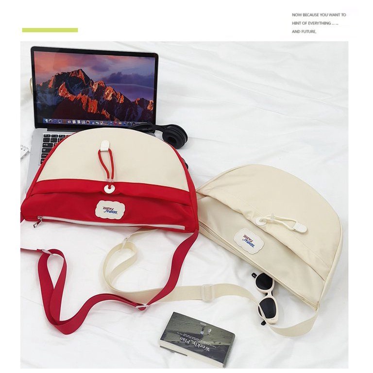 Túi Đeo Chéo Chất Liệu Nylon Kích Thước 43X24CM