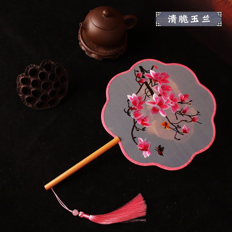 Quạt Cầm Tay Thêu Họa Tiết Xinh Xắn Dành Cho Cô Dâu