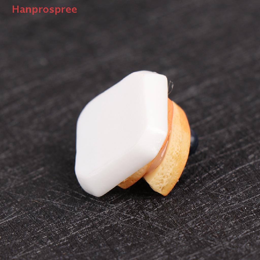 Bánh Waffle Mini Tỉ Lệ 1 / 12 Trang Trí Nhà Búp Bê