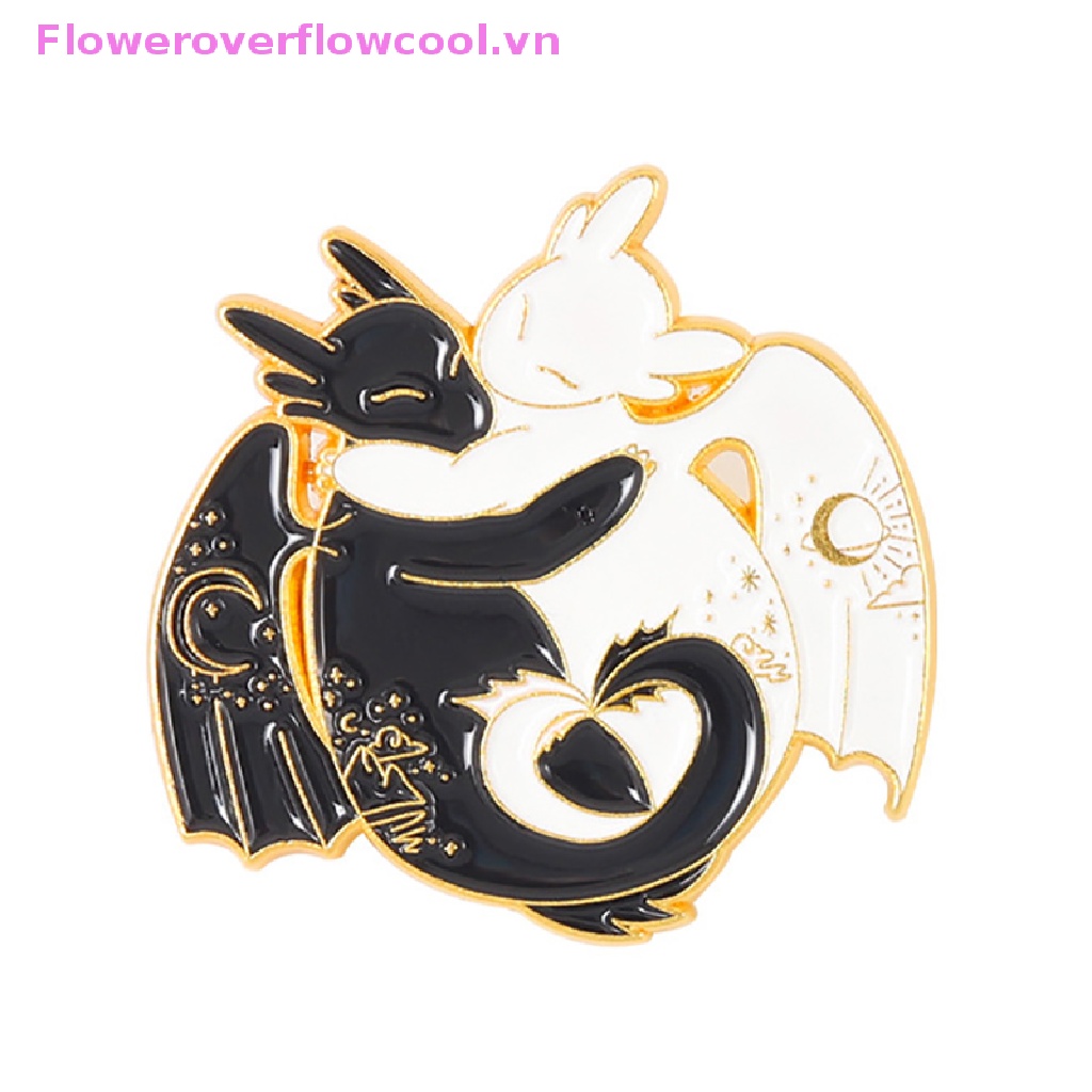 Ghim Cài Áo Hình Mèo Đen / Cá Koi / Tuần Lộc Thời Trang