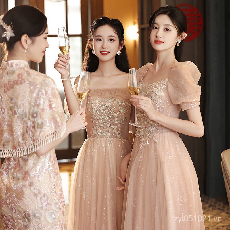Đầm Phù Dâu Phong Cách Mới 2023 Cho Nữ 18 Tuổi