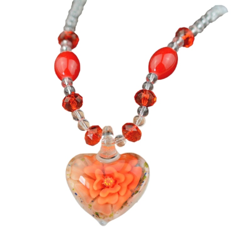 Vòng cổ Mặt Kính Hình Trái Tim Nhiều Màu