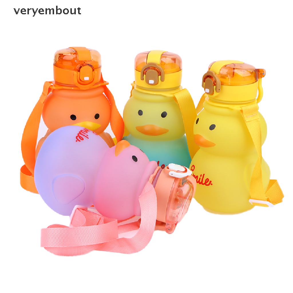 1 Bình Nước Hình Vịt Dễ Thương Kèm Ống Hút Và Dây Đeo Tùy Chỉnh Tiện Dụng Cho Học Sinh