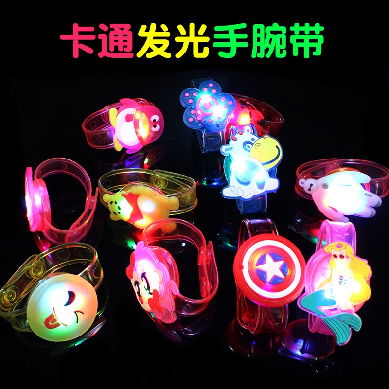 Đồng Hồ Đeo Tay Phát Sáng Cho Bé Mẫu Giáo