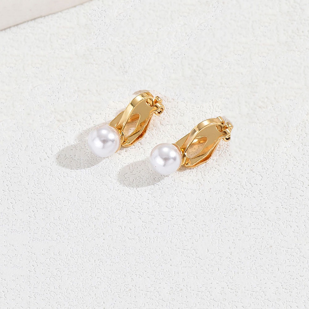 Khuyên Kẹp Vành Tai Hình Tròn Màu Sắc Vàng Kim Đơn Giản Thời Trang Cho Nữ