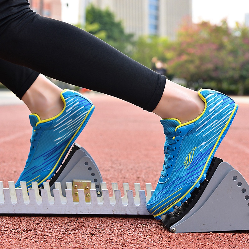 Hàng Có Sẵn Giày Thể Thao Chạy Bộ Chuyên Nghiệp Cỡ Lớn Có Sẵn Đinh Tán Thời Trang Cho Nam Và Nữ