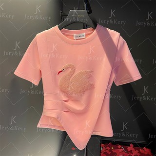 Áo thun tay ngắn chất cotton hoạ tiết thiên nga thiết kế độc đáo