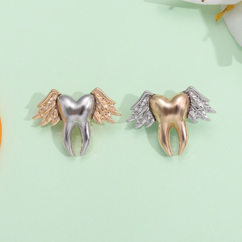 Ghim Cài Ba Lô Tráng Men Hình Đôi Cánh Hoạt Hình Vui Nhộn