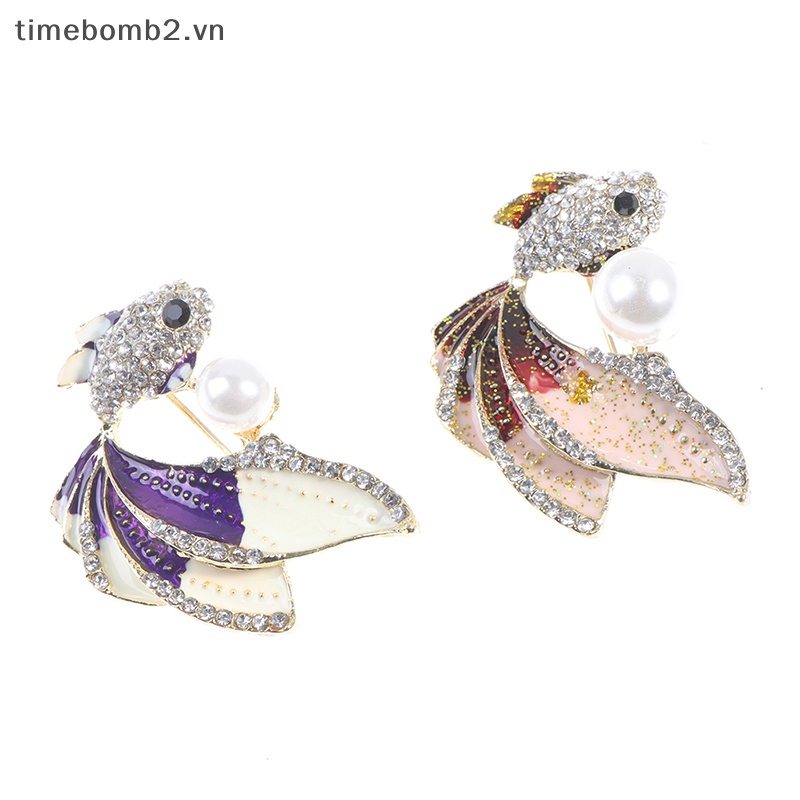 1 Huy Hiệu Cài Áo Hình Cá Vàng Đính Đá Thời Trang