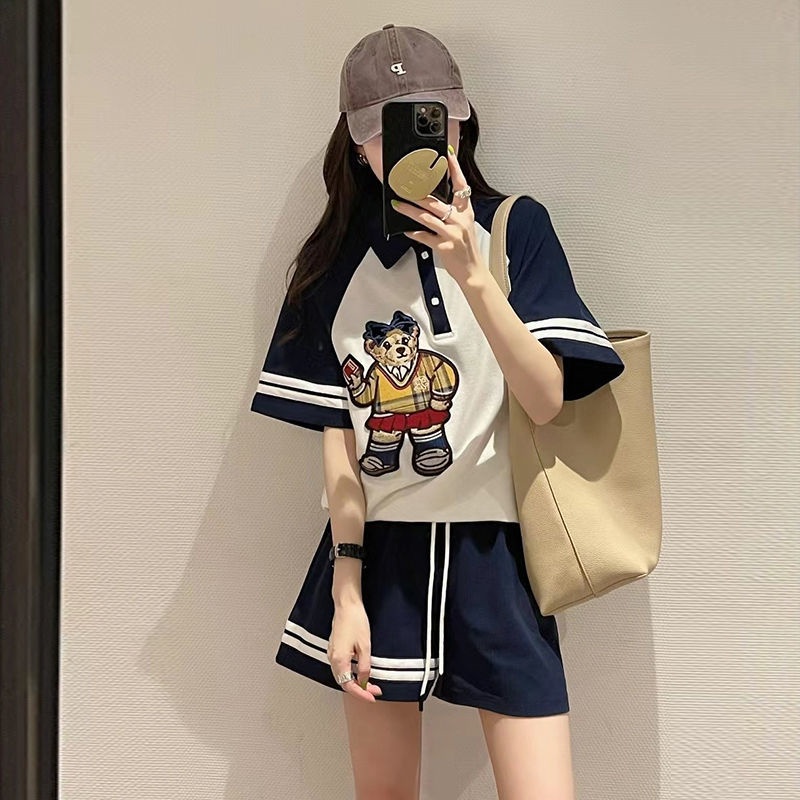 Set Áo Thun Ngắn Tay In Hình Gấu Hoạt Hình Và Quần Short Phong Cách Hàn Quốc Dành Cho Nữ