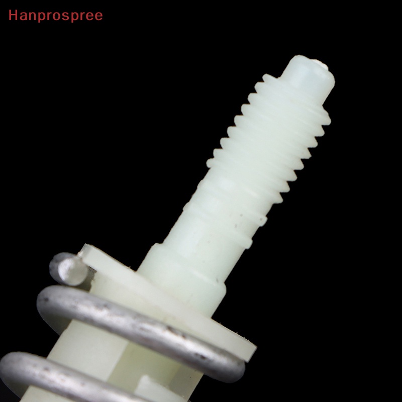 Ốc Vít Cố Định Đèn Đuôi Xe Chuyên Dụng Cho POLO 2011-2018