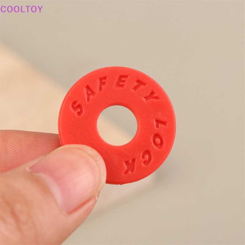 Bộ 2 Móc Khóa Dây Đeo Đàn Guitar Bằng Cao Su Mềm Chống Trượt