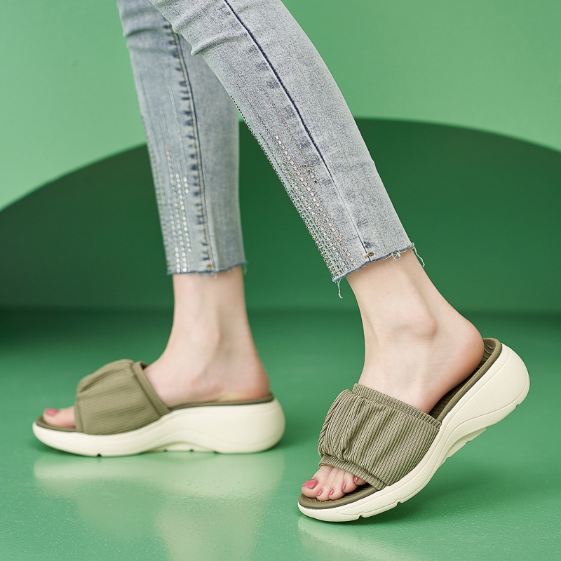 Giày Thể Thao Đế Xuồng Dày Dặn Siêu Nhẹ Chống Trượt Thời Trang Cho Nữ