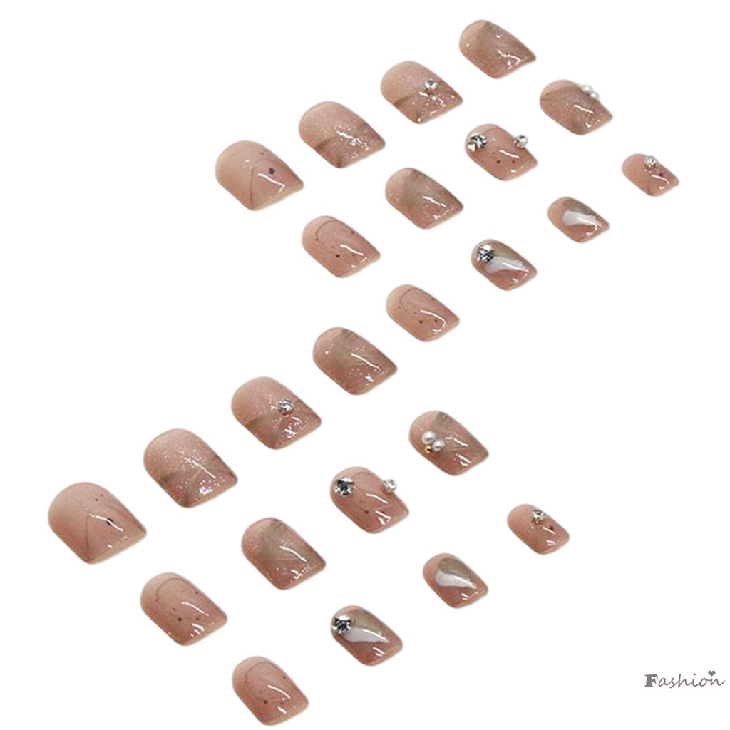 Móng Tay Giả Ngắn Hình Tròn Hiệu Ứng Champane Lâu Trôi Với Chế Độ Dày