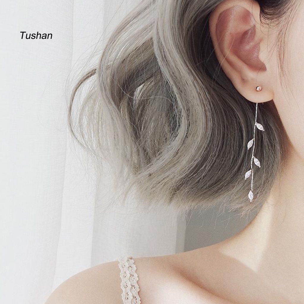 1 Đôi Bông Tai Hình Chiếc Lá Đính Đá Phối Tua Rua Phong Cách Hàn Quốc