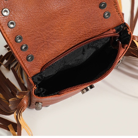 Túi Đeo Chéo Đựng Điện Thoại Đính Đinh Tán Thời Trang Dành Cho Nữ