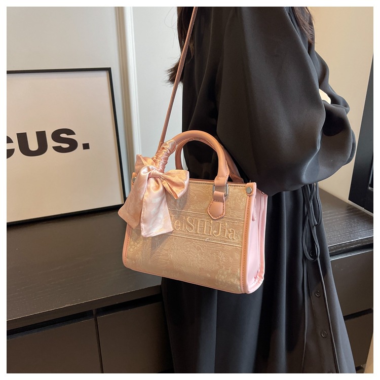 Túi Xách Đeo Vai Phong Cách Âu Mỹ Thời Trang 2023 Cho Nữ