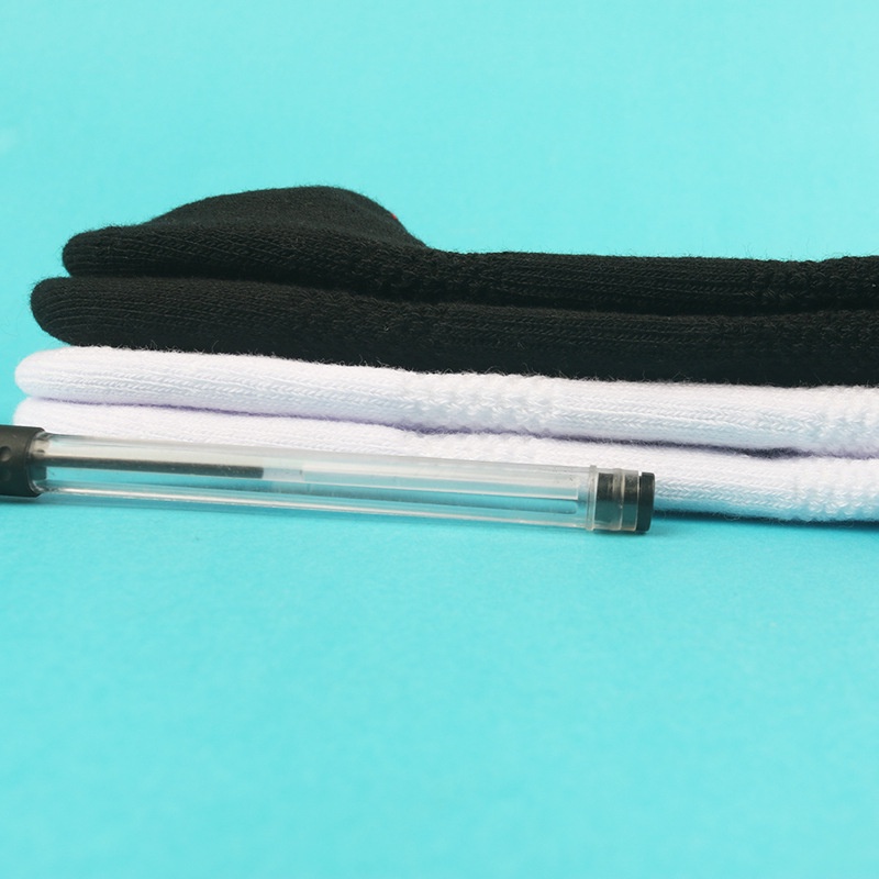 Đôi Vớ Thể Thao Thấm Hút Mồ Hôi Chống Trượt Tiện Dụng Cho Nam