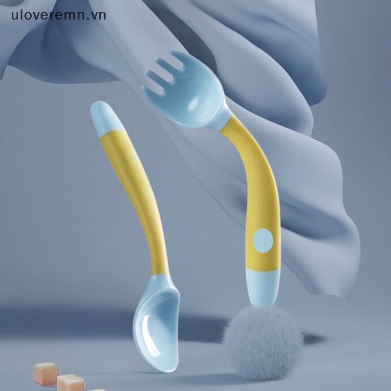 Bộ Muỗng Nĩa Silicone Tập Ăn Cho Bé