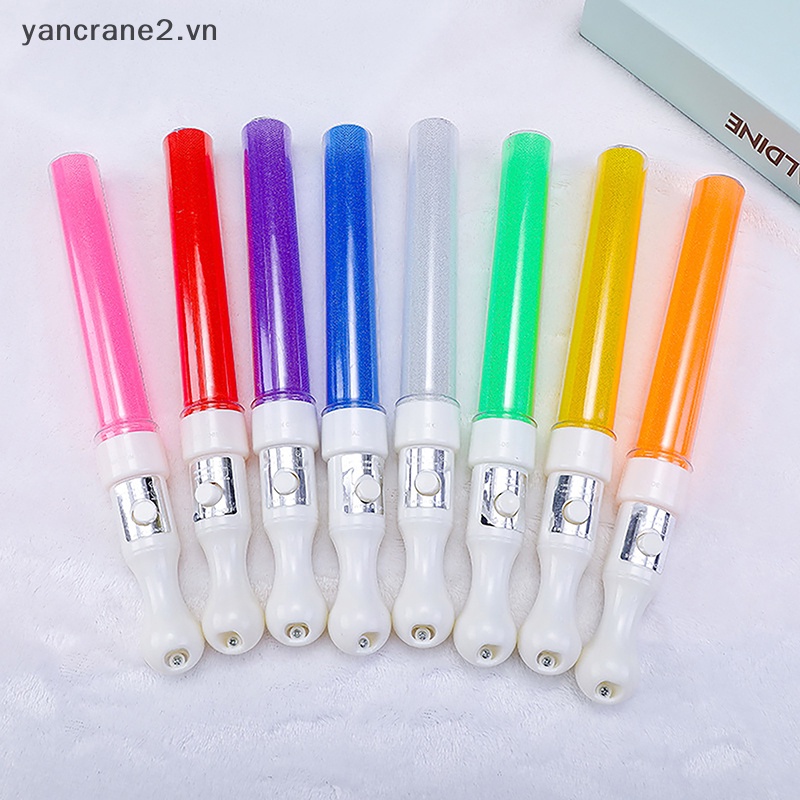 1 Cây Đèn LED Phát Sáng Dùng Cho Các Buổi Hòa Nhạc / Tiệc / Đám Cưới {yancrane2.vn}