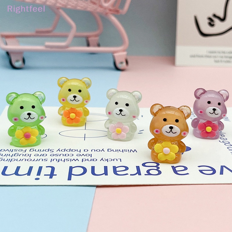 Set 2 Mô Hình Chú Gấu Mini Bằng Nhựa Dạ Quang Trang Trí Xe Hơi / Nhà Cửa Mới
