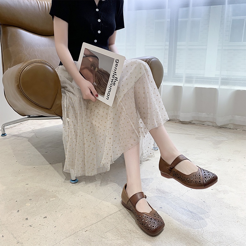 Giày Da Đế Bằng Mũi Vuông Họa Tiết Caro Thời Trang Cho Nữ