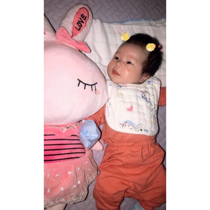 Yếm xô cho bé vuông 6 lớp cúc bấm 2 mặt chữ U màu trắng dày dặn siêu thấm hút