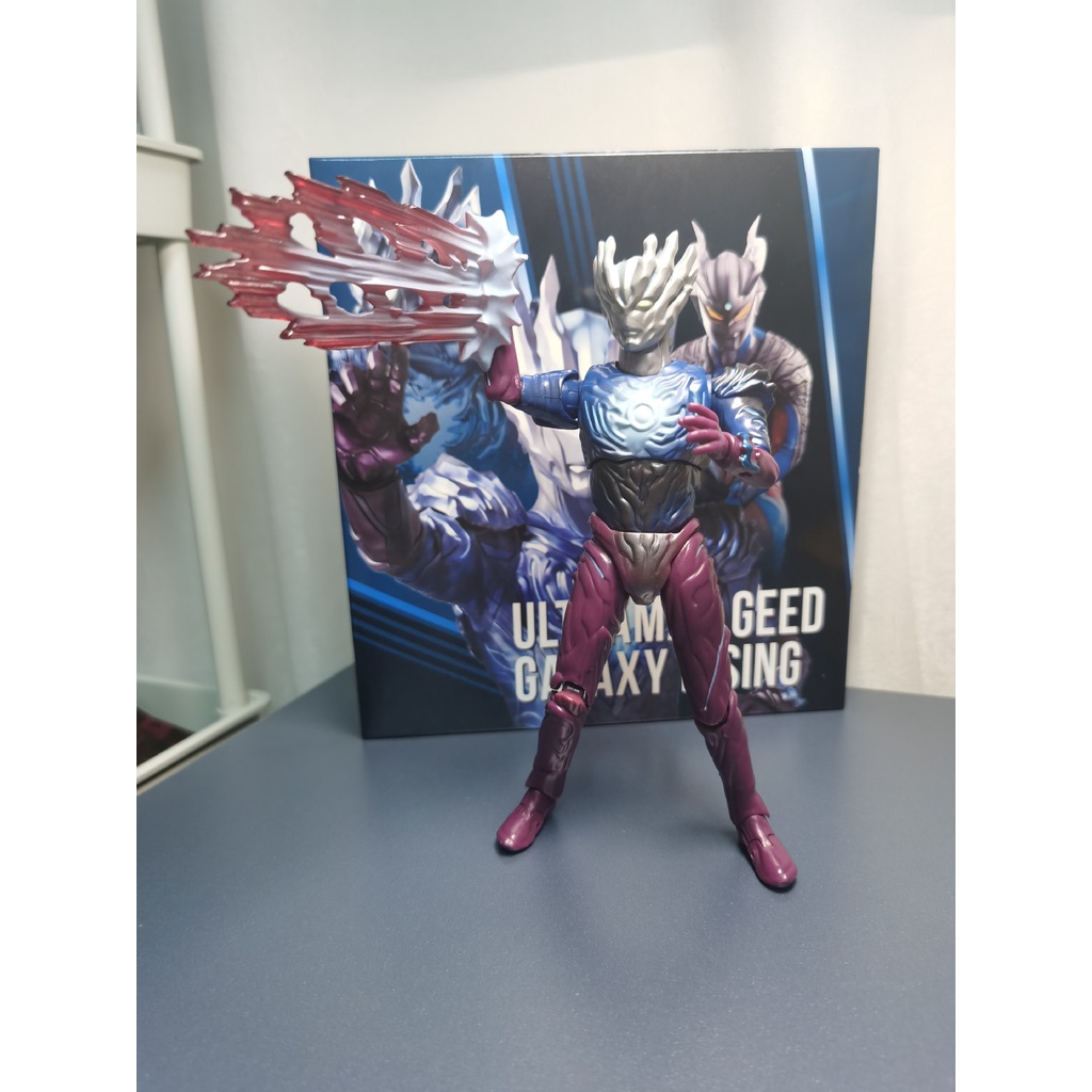 Shf ultraman saga s.h. Mô Hình Đồ Chơi Siêu Nhân Xương Thật Có Thể Điều Chỉnh