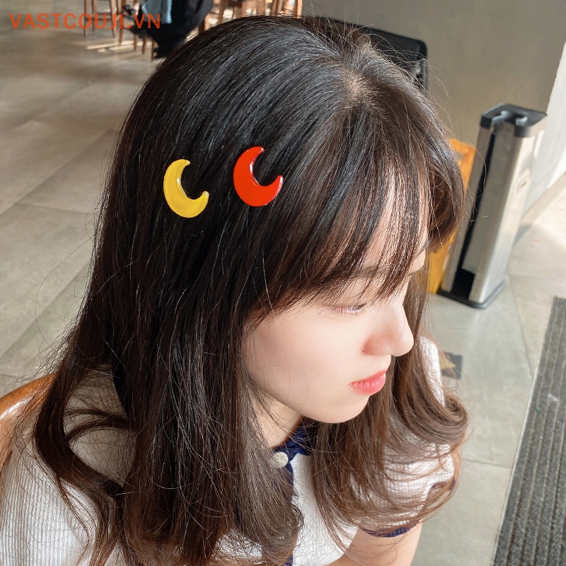 Kẹp Tóc Hình Mặt Trăng Bằng Acrylic Màu Kẹo Ngọt Lấp Lánh