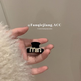 1 Kẹp Tóc Cá Mập Đính Đá