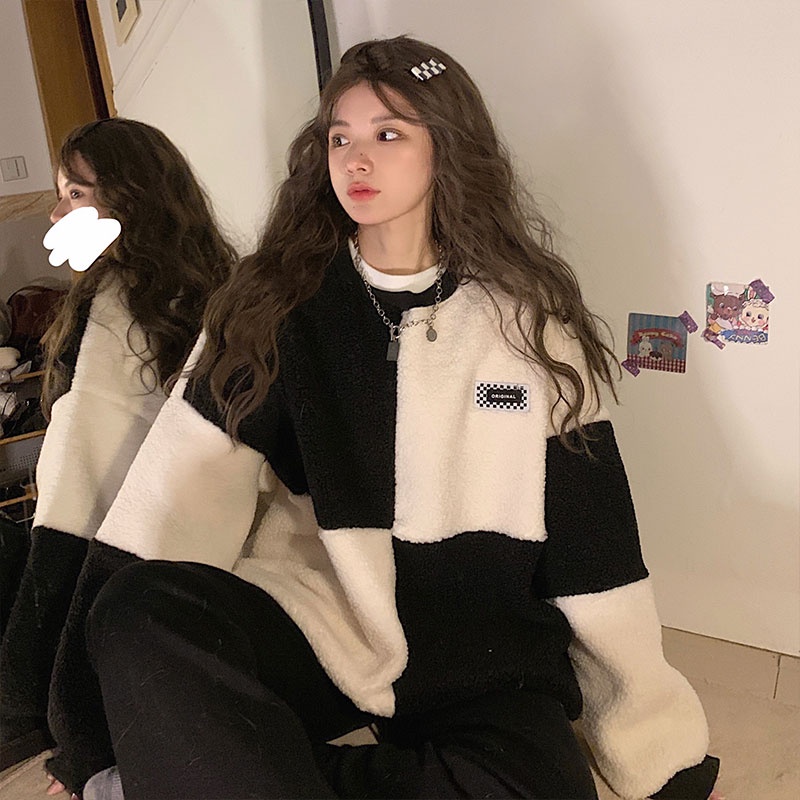 Áo sweater Tay Dài Cổ Tròn Lót Nhung Lông Cừu Phối Màu Sắc Phong Cách Hàn Quốc Thời Trang Cho Nữ
