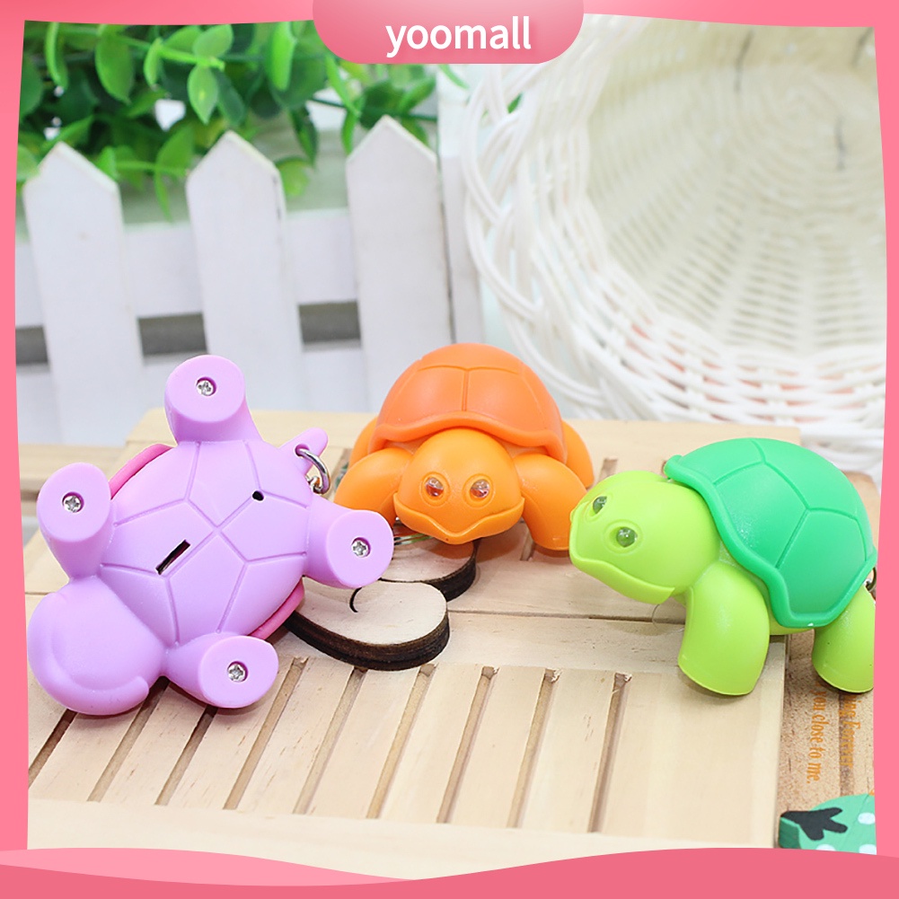 Móc Khóa Hình Rùa Có Đèn LED Và Giá Đỡ Treo Túi Xách Sáng Tạo