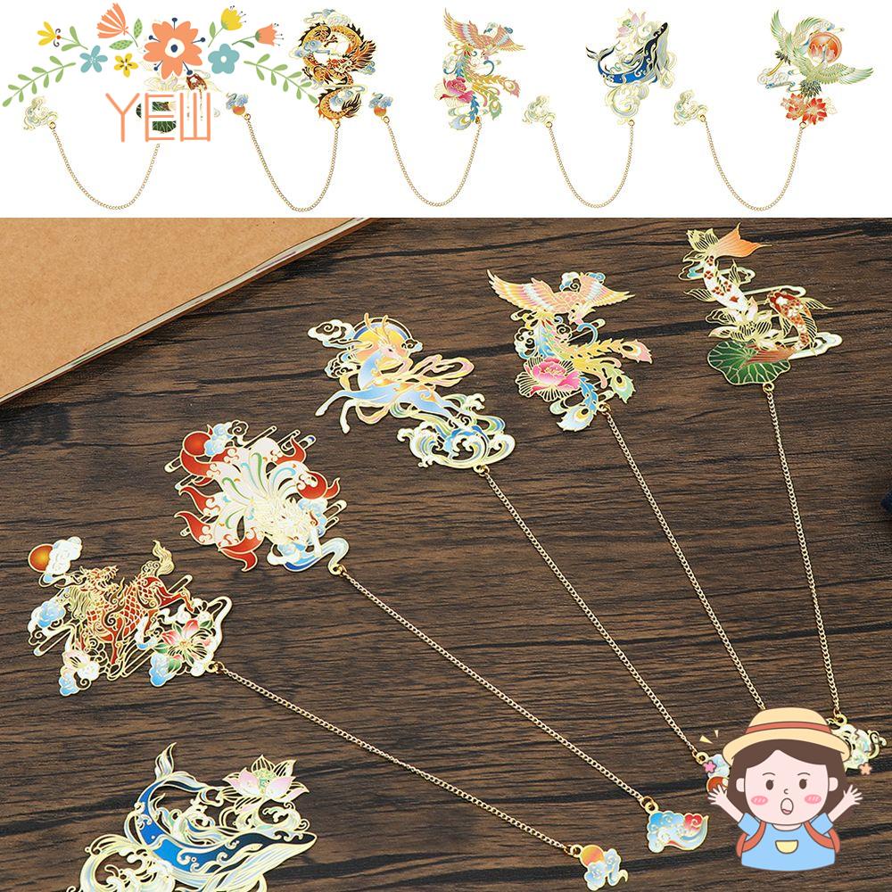 Bookmark Bằng Đồng Thau Đính Tua Rua Phong Cách Retro