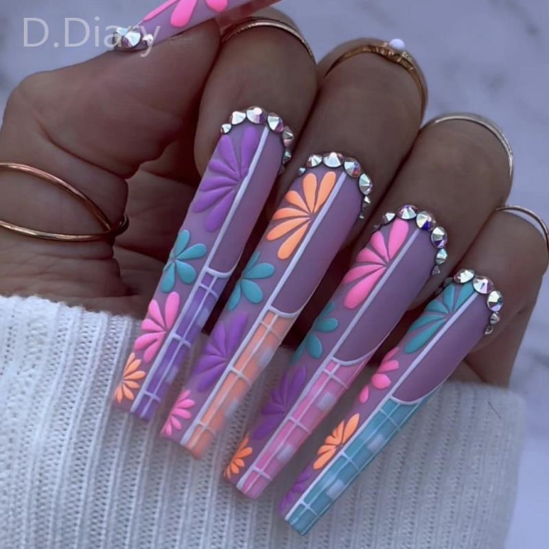 Bộ 24 Móng Tay Giả Hình Cánh Hoa 3D Phong Cách Châu Âu Ốp