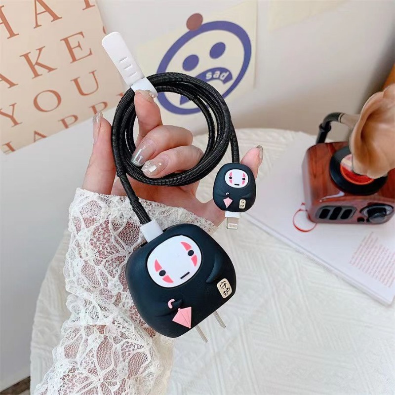 Vỏ Bảo Vệ Hộp Sạc Tai Nghe Apple 18W / 20w Bằng Silicon Hình Vô Diện Dễ Thương