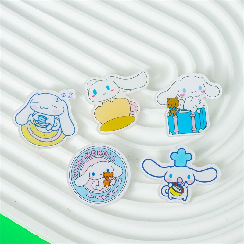 Sanrio Ghim Cài Áo Bằng acrylic Hình cinnamoroll Dễ Thương