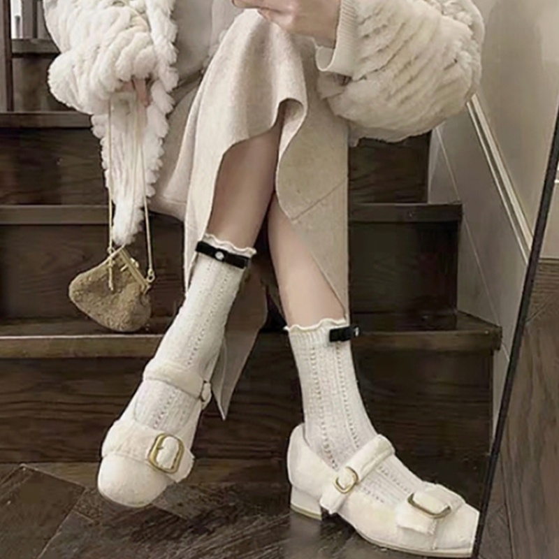 Đôi Vớ Màu Trơn Thoáng Khí Thời Trang Mùa Hè Sành Điệu Cho Nữ