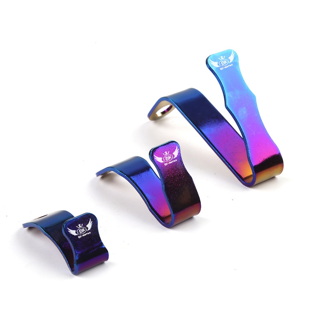 Móc Treo Mũ Bảo Hiểm Bằng Thép Titan Không Gỉ Nhiều Màu Sắc