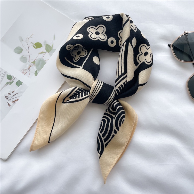 Khăn Choàng Cổ Nhung Hình Vuông 65x65cm Thoải Mái Thời Trang Thu Đông Cho Nữ