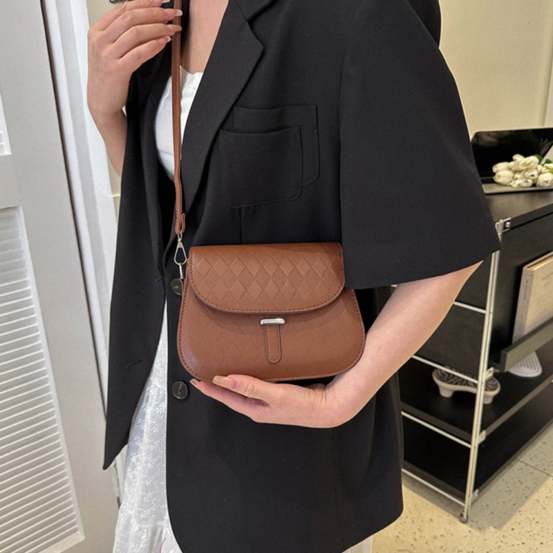 Túi Đeo Chéo Vai Bằng Da PU Kiểu Cổ Điển Thời Trang Sành Điệu Cho Nữ