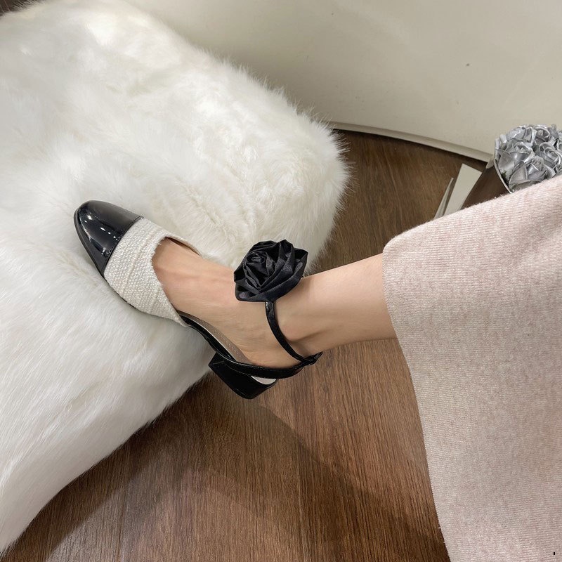 Giày nữ thời trang 4cm đế dày 2023 mẫu hoa mới thoải mái đế mềm chống trượt chống mài mòn