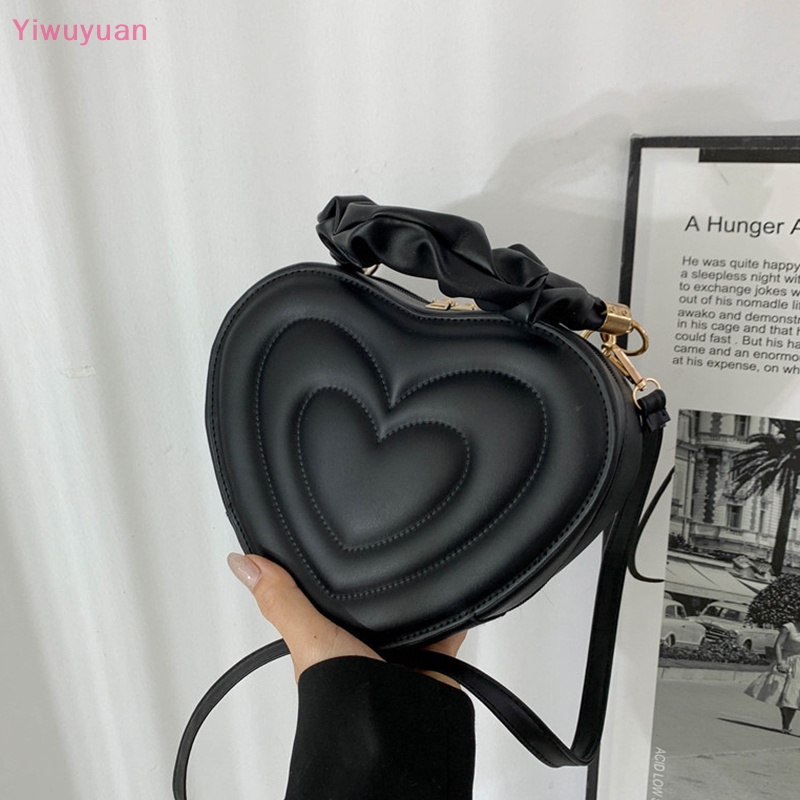 Túi Xách Da PU Hình Trái Tim Thời Trang Cho Nữ Mới