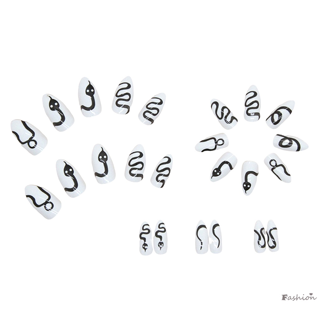 Móng Tay Giả Họa Tiết Da Rắn Sành Điệu