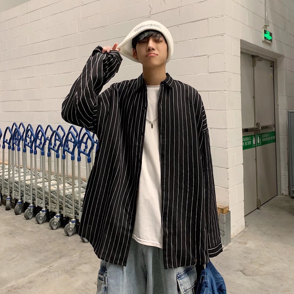 Áo Sơ Mi Nam Dài Tay Dáng Rộng Họa Tiết Kẻ Sọc Phong Cách Hong Kong Nhật Bản Thời Trang Mùa Hè